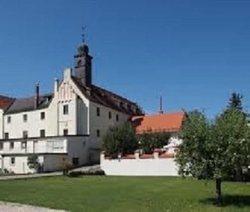 Schloss Weichs Zu Regensburg Mit 2Schlafzimmer Parkplatz Internet 75Qm Zentrum Extérieur photo