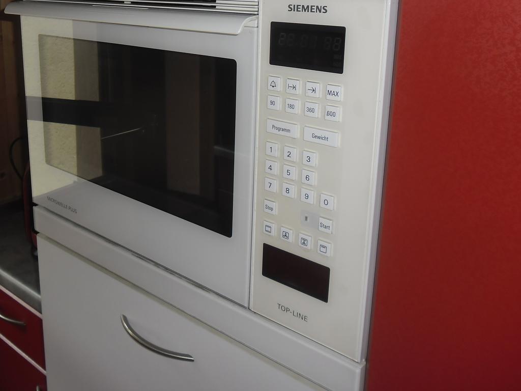 Schloss Weichs Zu Regensburg Mit 2Schlafzimmer Parkplatz Internet 75Qm Zentrum Extérieur photo
